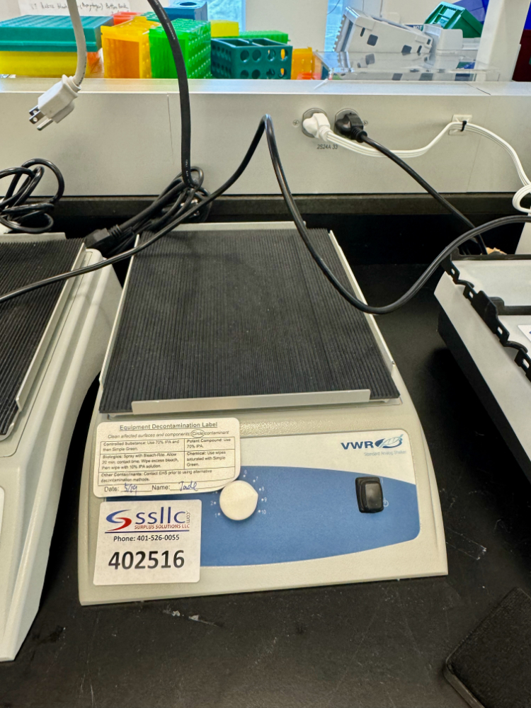 Image of VWR Standard Analog Shaker